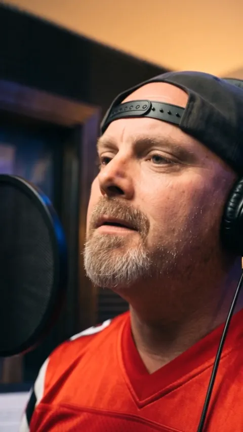 Richard recording vocals for Monarch of Madness in the studio